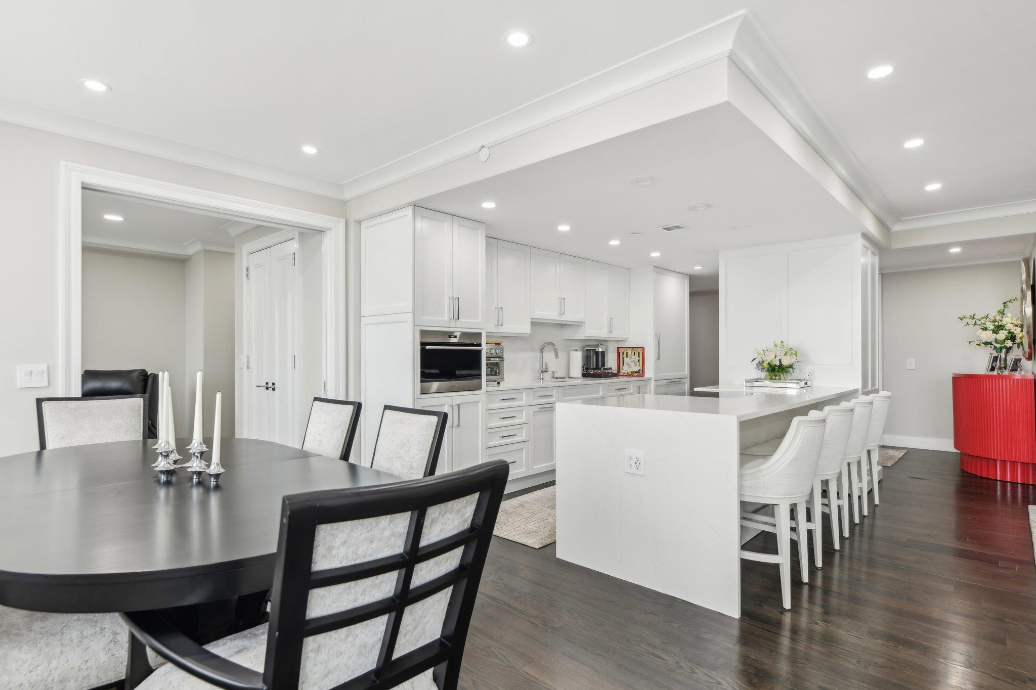 100 Hilton Avenue #901, Garden City, New York image 15