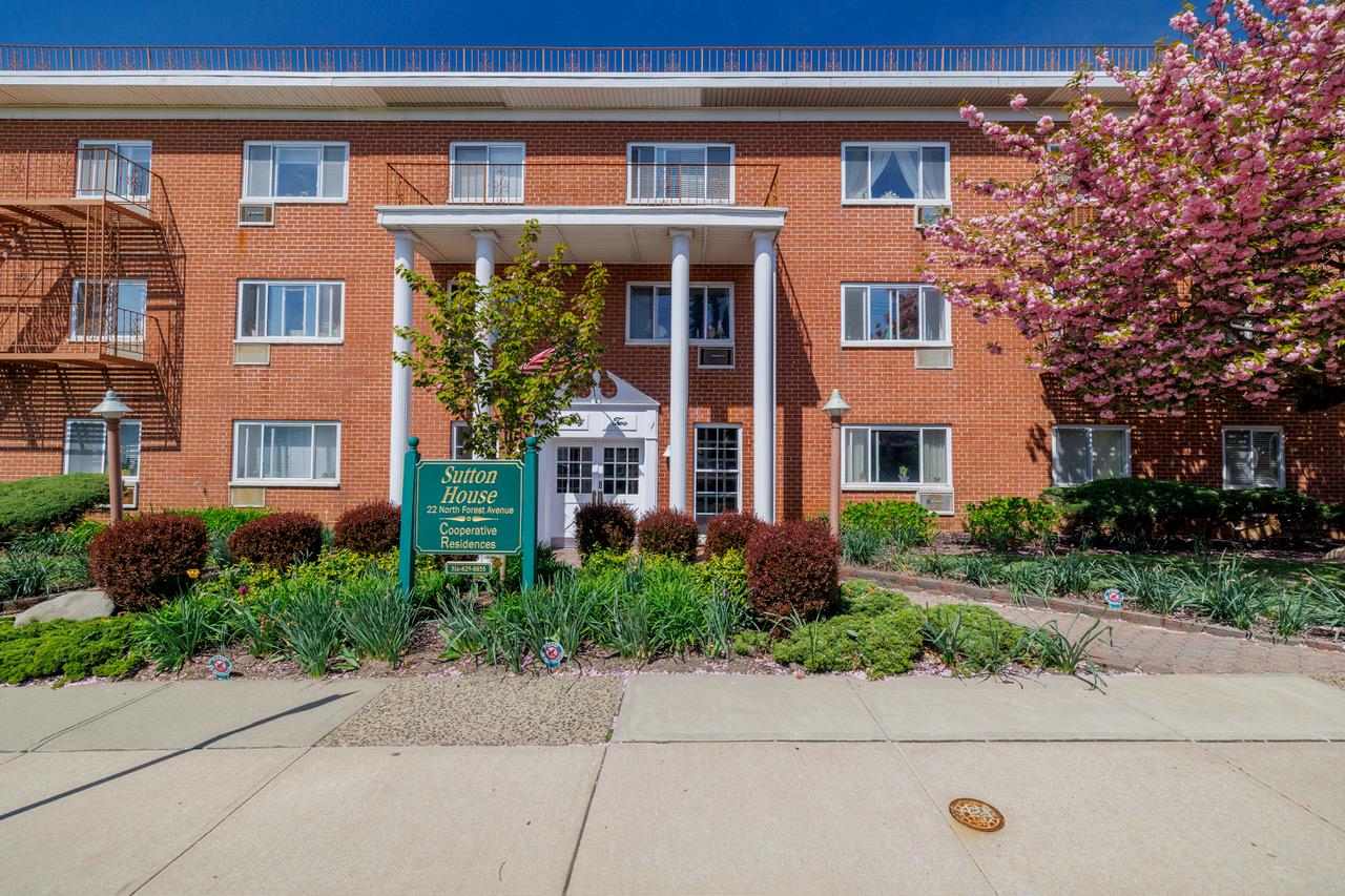 22 N Forest Avenue Ave #APT 3D, Rockville Centre, New York image 7