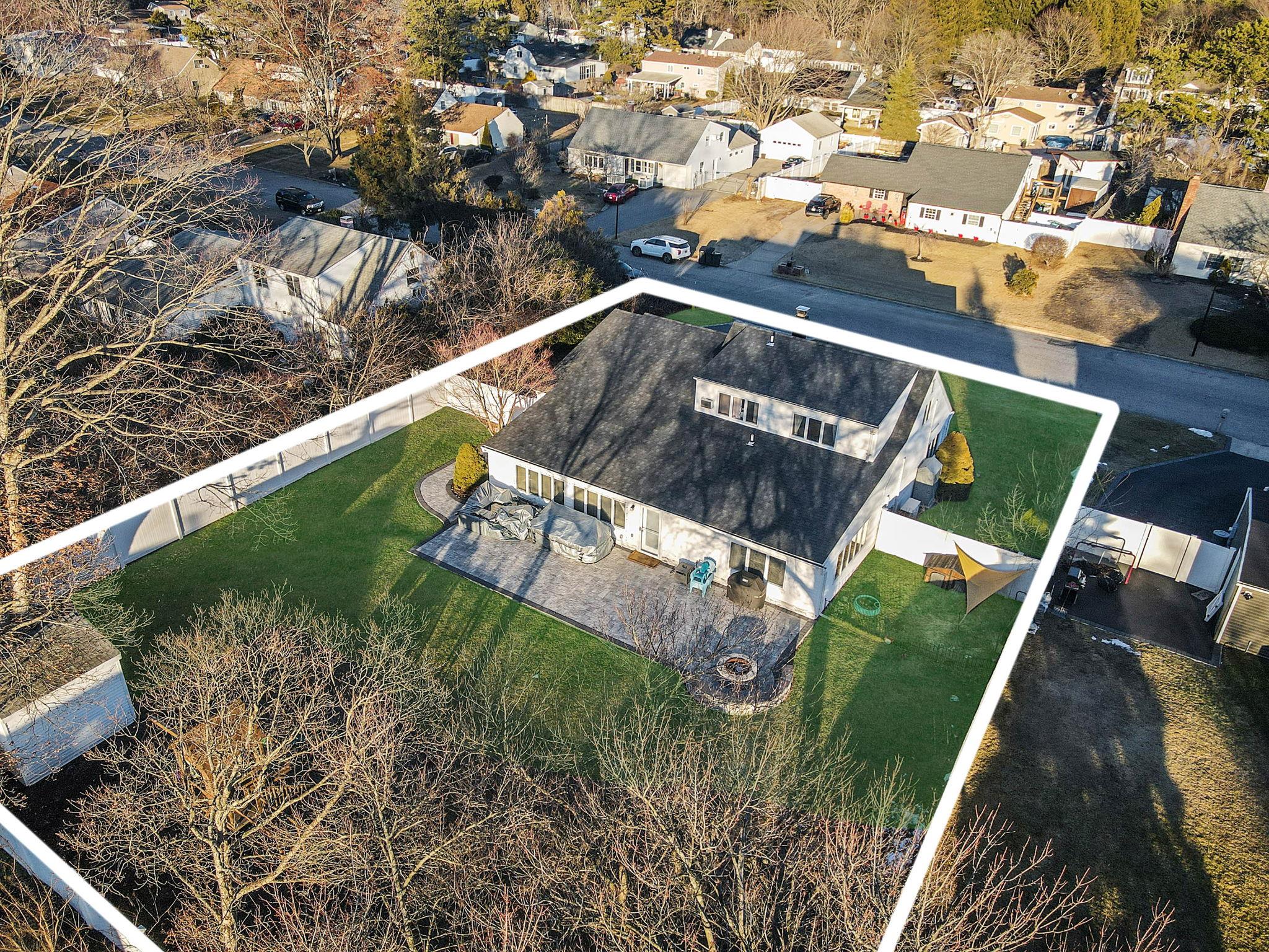 22 Torrey Pine Lane, Medford, New York image 31