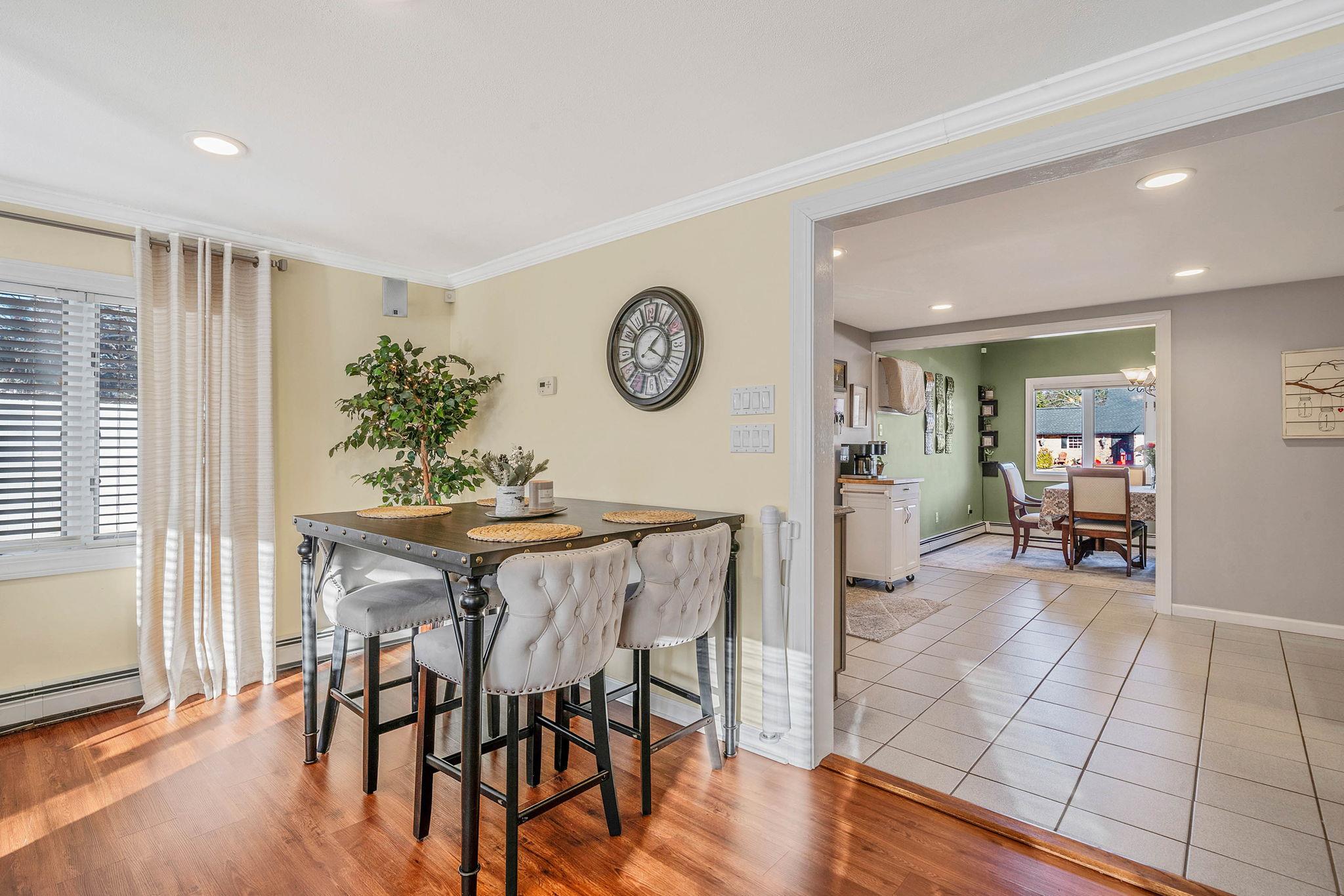 22 Torrey Pine Lane, Medford, New York image 14