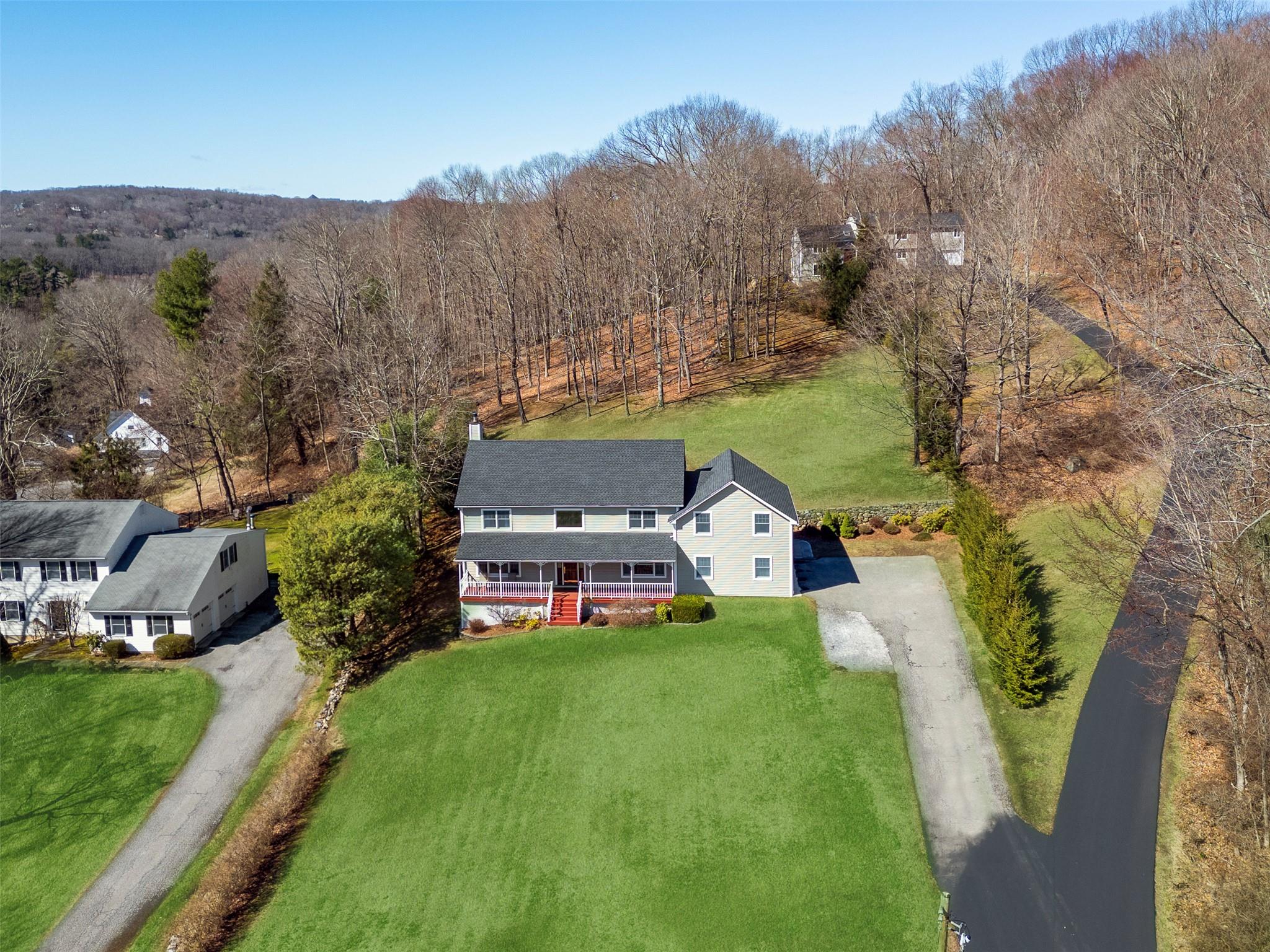 4 Oakridge Road, North Salem, New York image 2