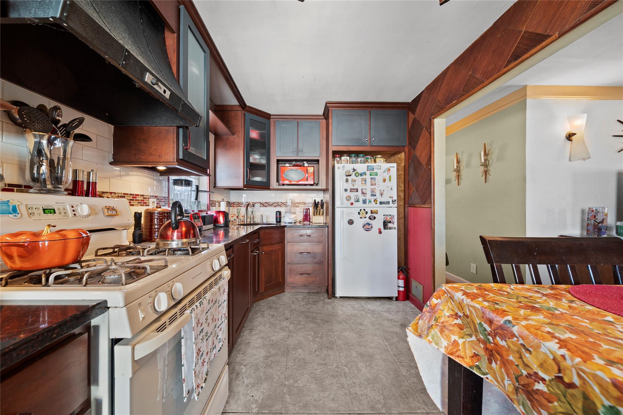 45 Parliament Place, North Babylon, New York image 15