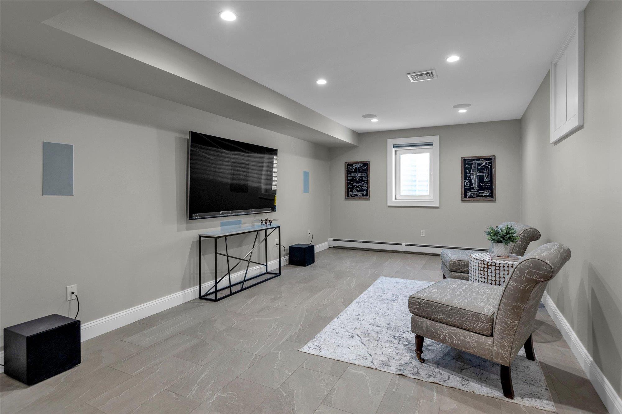 265 Woodbury Road, Huntington, New York image 12