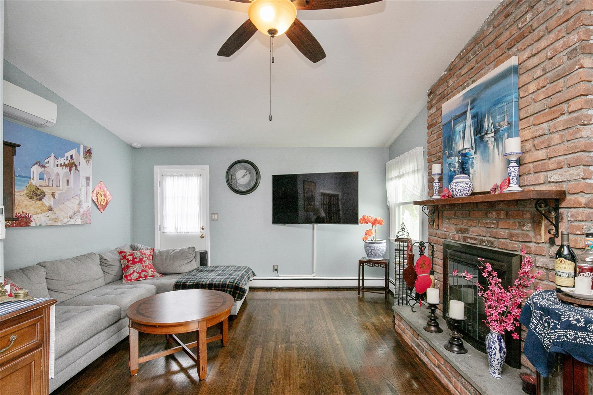 6 Willow Drive, Massapequa Park, New York image 41