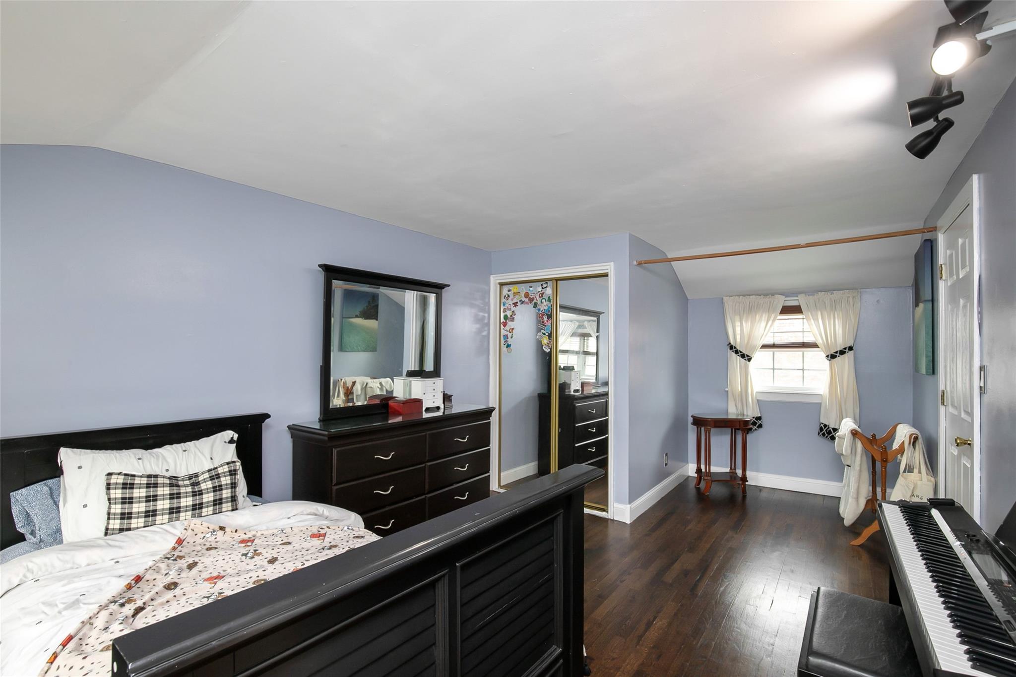 6 Willow Drive, Massapequa Park, New York image 26