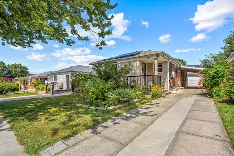 5631 219th Street Bayside NY 11364