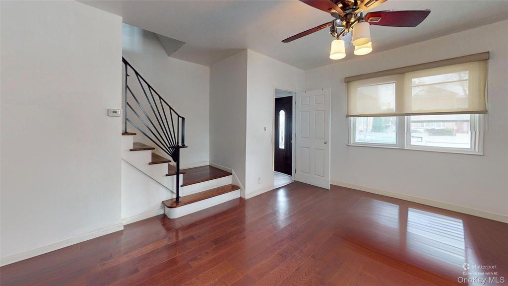 Photo of 14708 32nd Avenue, Flushing, NY 11354 (MLS # 945132)