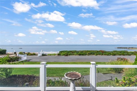 Homes For Sale - 27 Mohring Bay Court<br/> Nassau County, Bayville, NY 11709