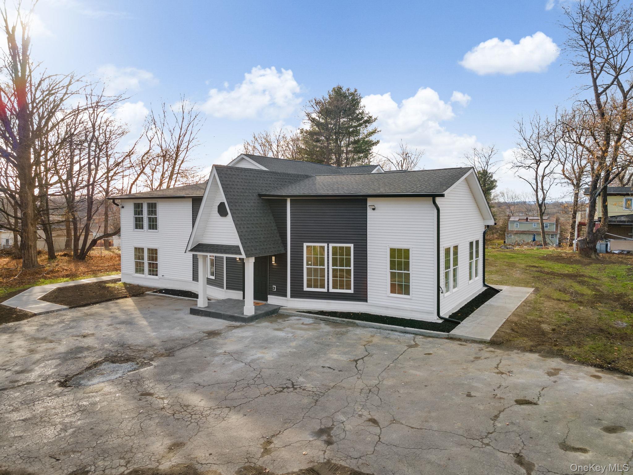 39 Overland Drive