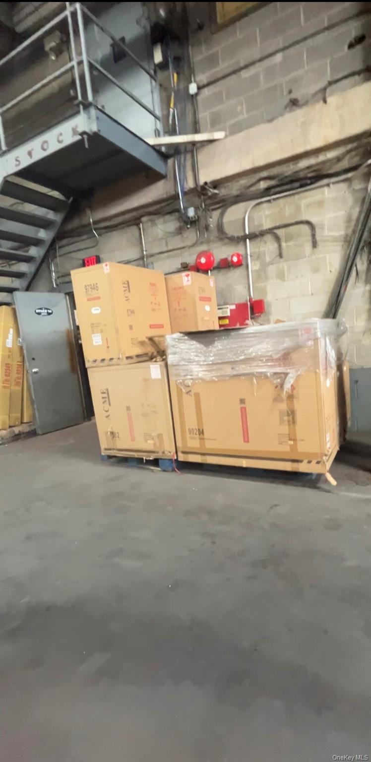 5858 Laurel Hill Boulevard