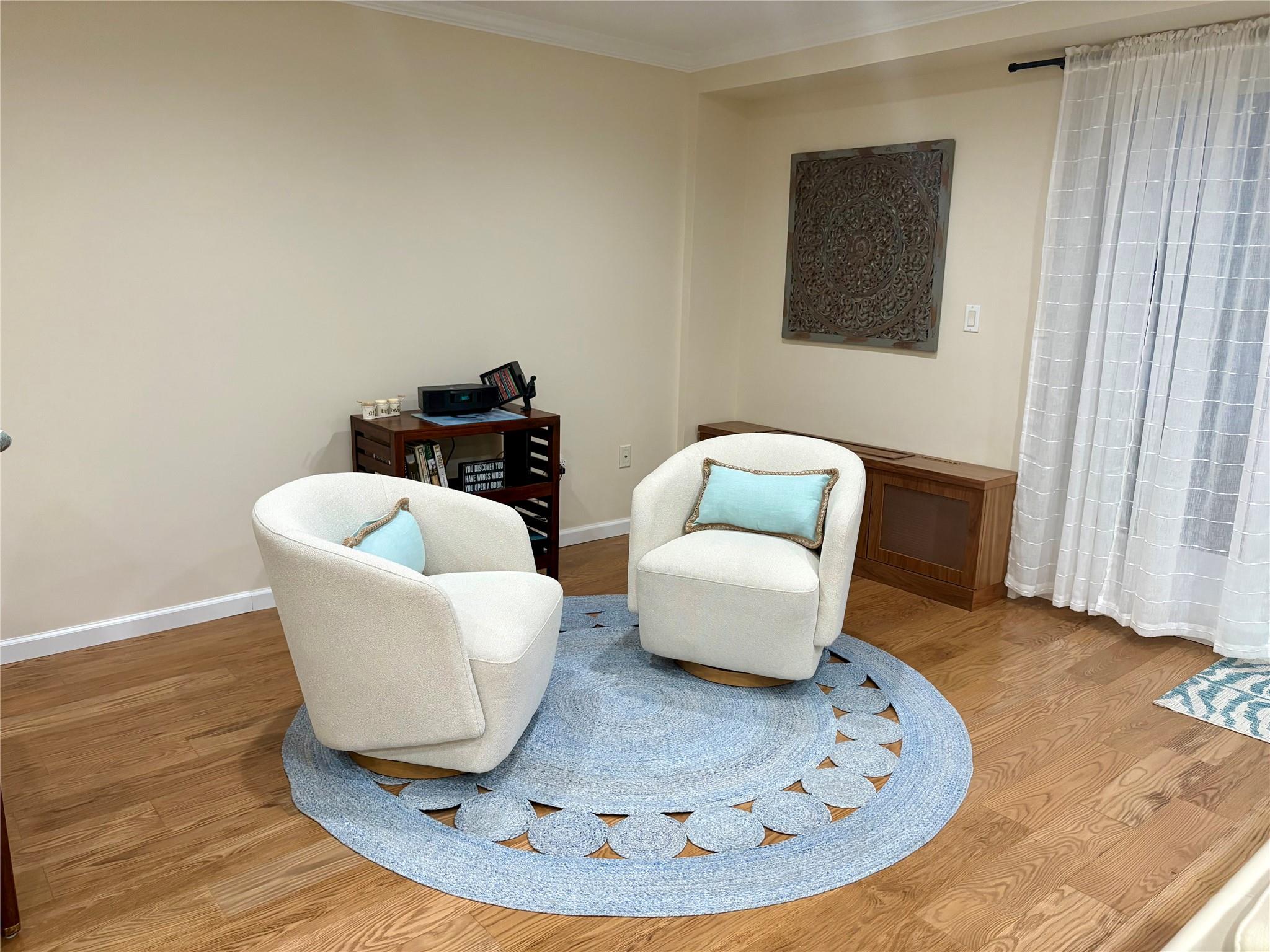 260 W Broadway 2B