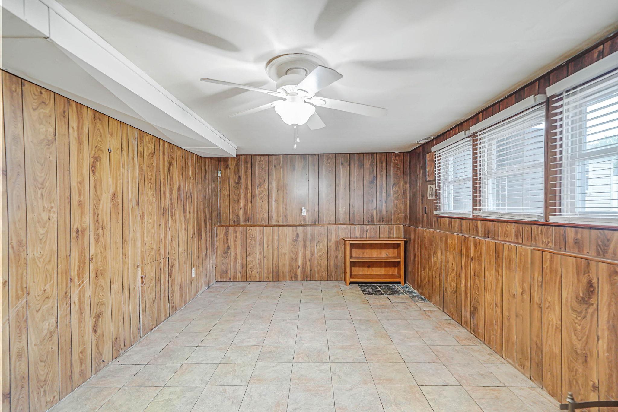 3114 Falcon Avenue, Medford, New York image 25