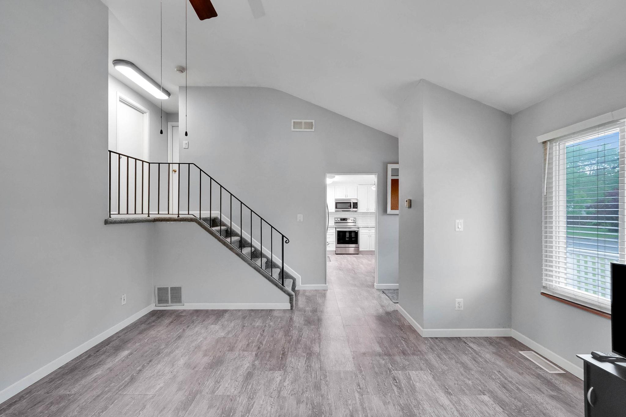 3114 Falcon Avenue, Medford, New York image 12