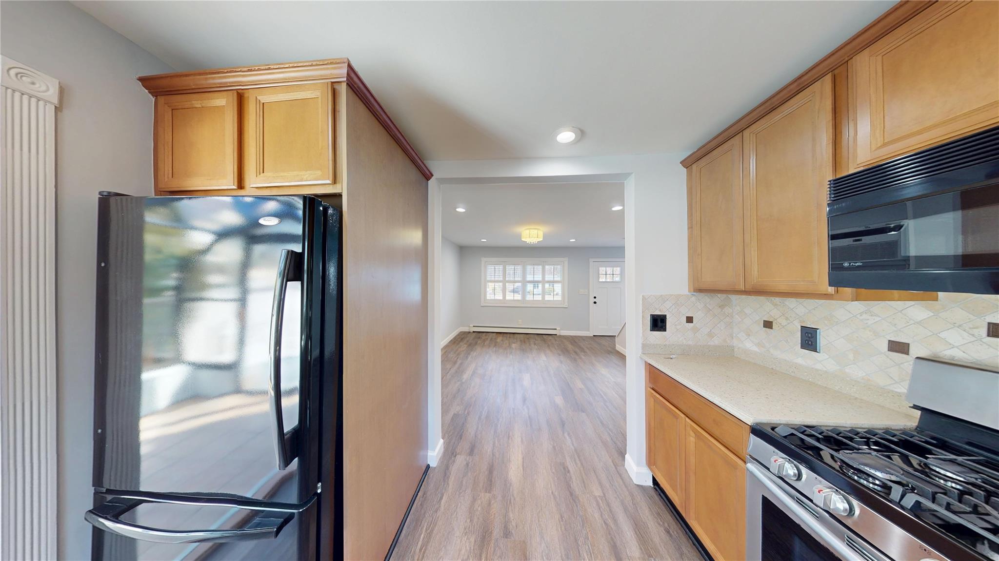 82 Fulton Avenue, Mastic, New York image 10