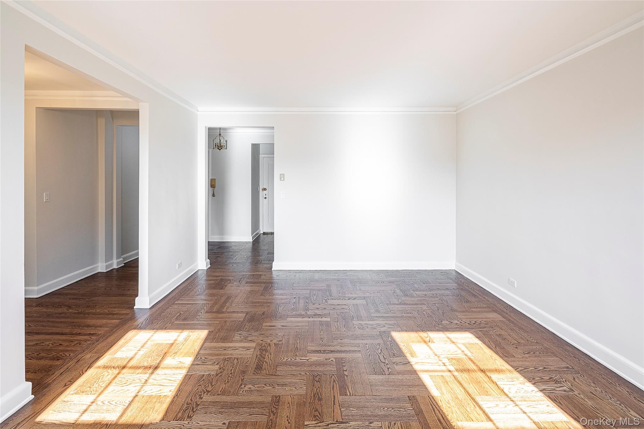 6 Midland Gardens 4B