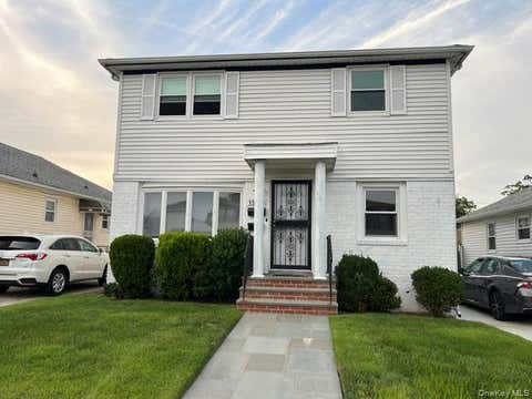 Apartment For Rent - 157-43 20th Avenue #1FL<br/> Queens County, Whitestone, NY 11357