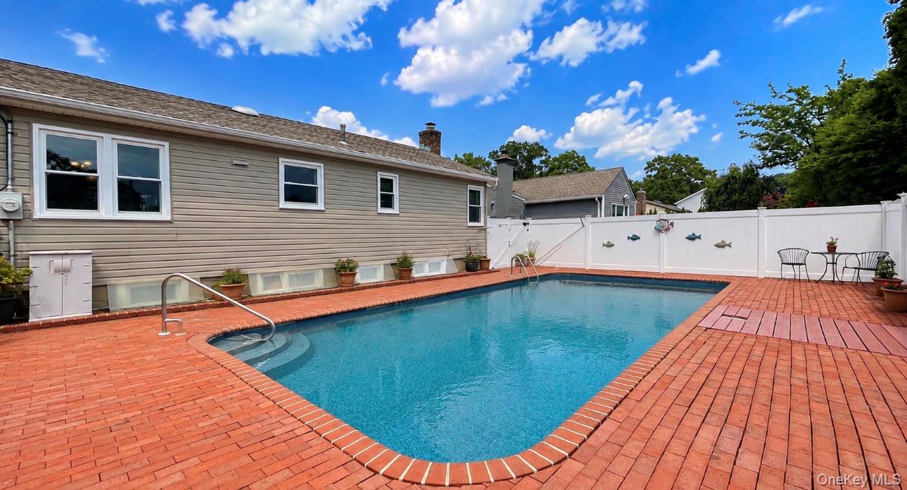 32 Taylor Drive