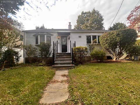 21 Lenox Avenue Bronxville NY 10708