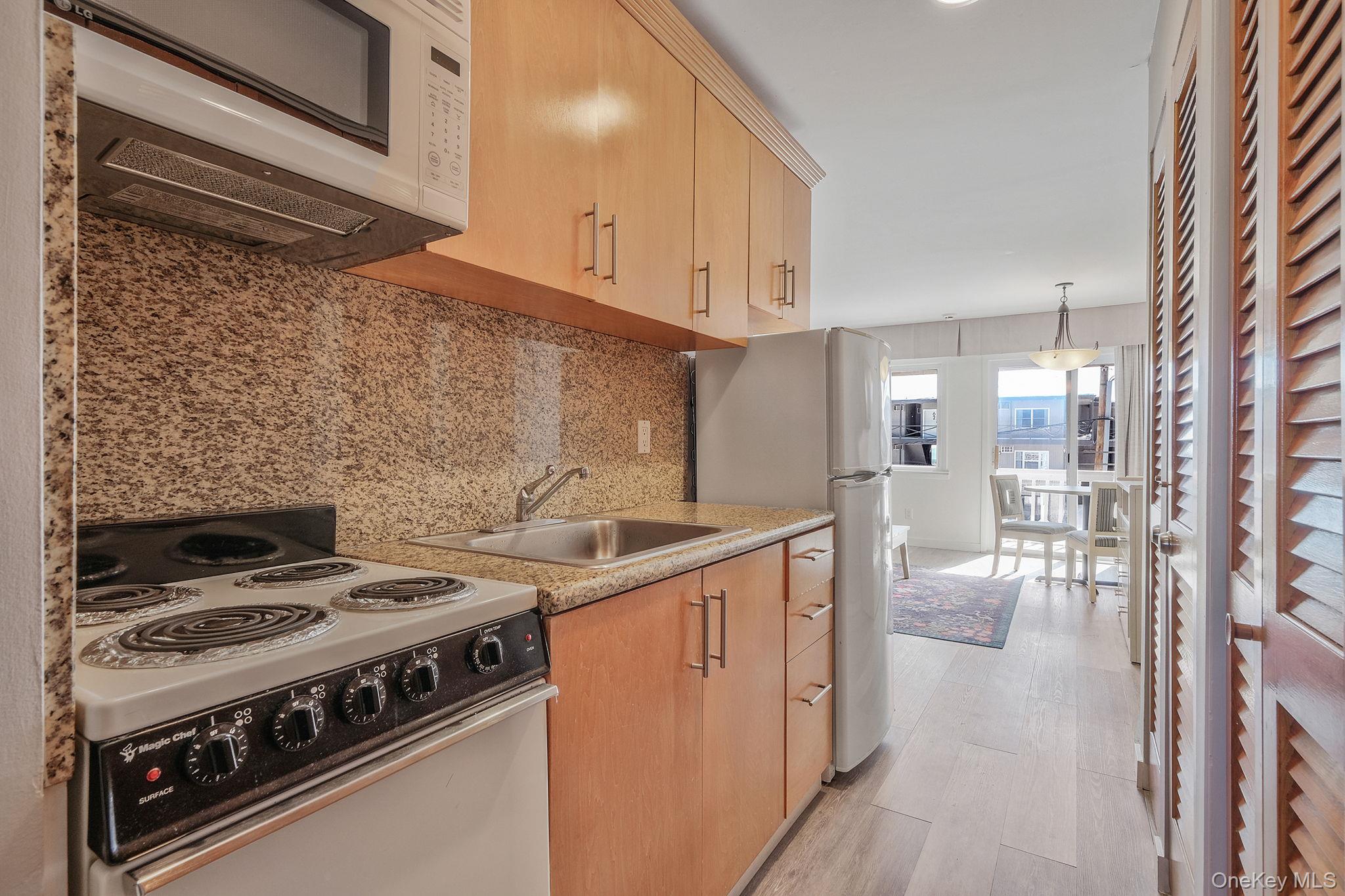 131 S Emerson Avenue 216