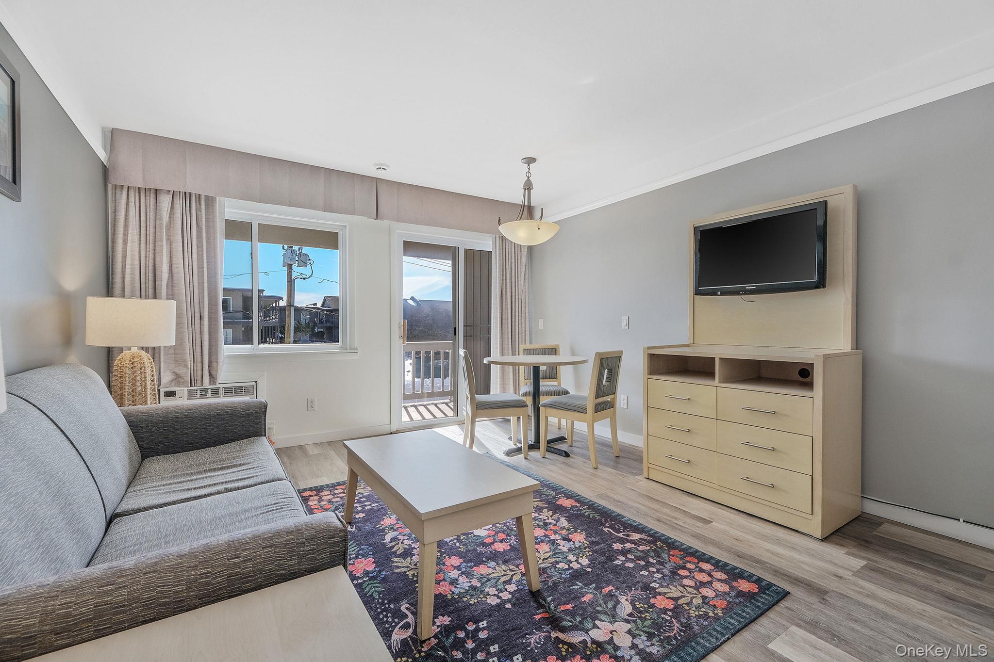 131 S Emerson Avenue 216