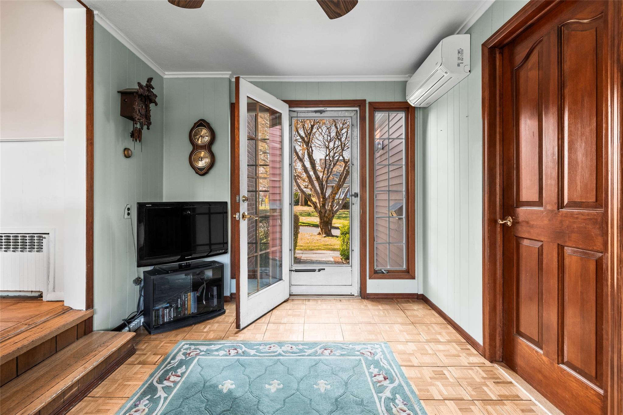 11 Peter Avenue, Bayville, New York image 6