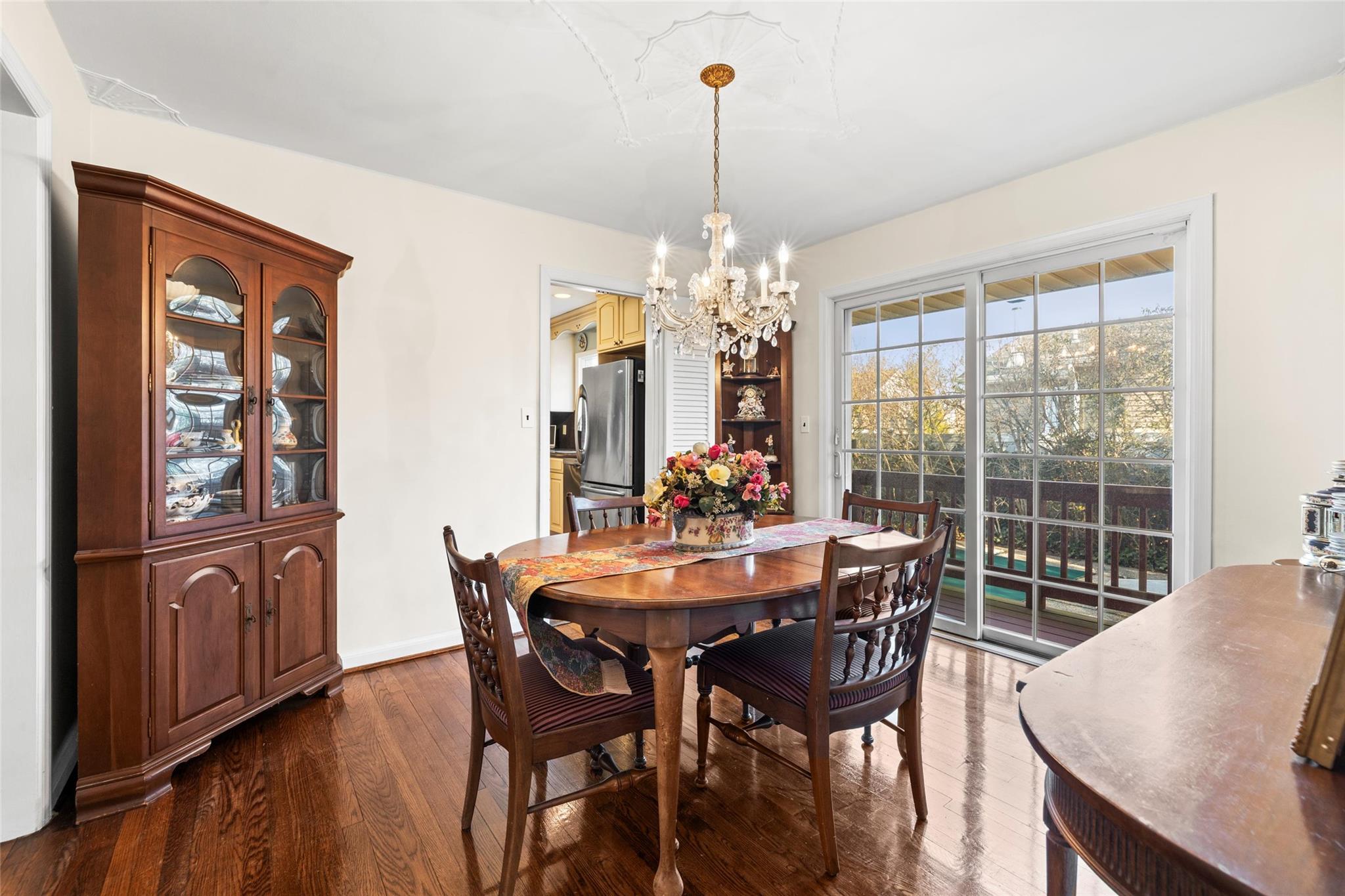 11 Peter Avenue, Bayville, New York image 10