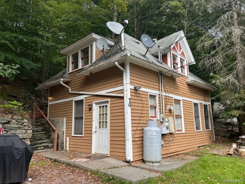 Apartment For Rent - 70 High Street #5<br/> Sullivan County, Monticello, NY 12701