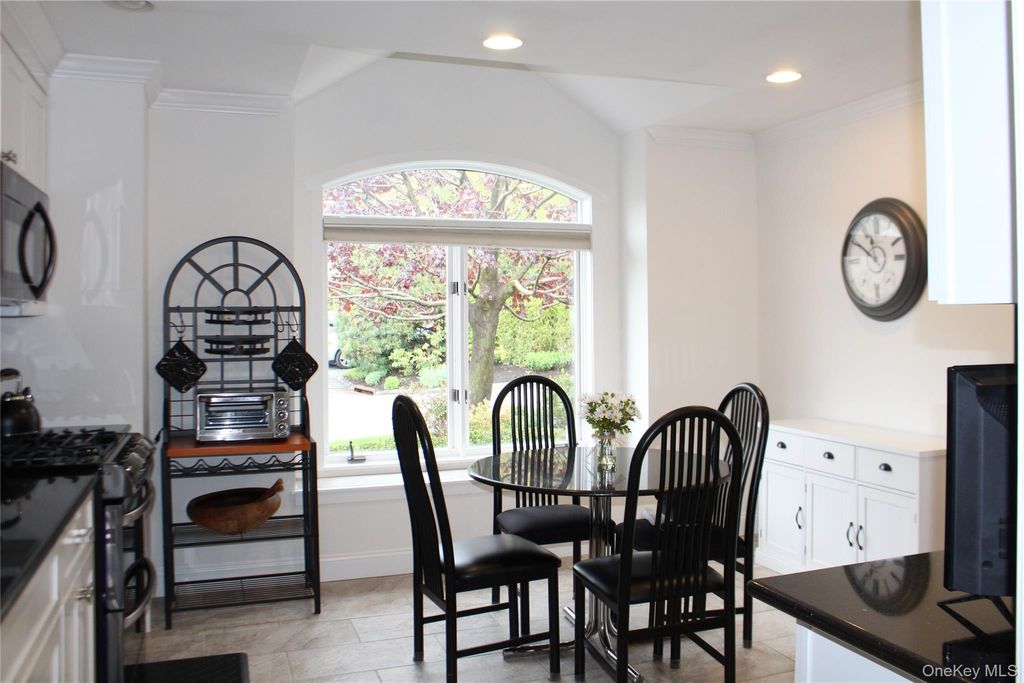 Photo of 798 Heritage Hills #A, Somers, NY 10589 (MLS # 993299)