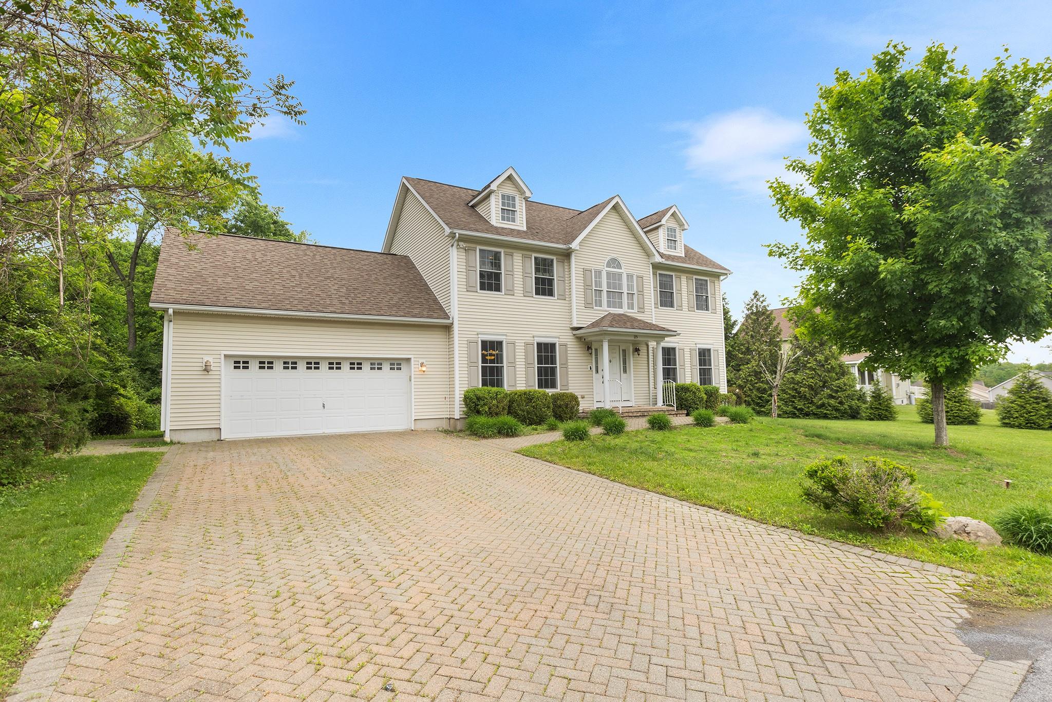135 Ray Boulevard, Poughkeepsie, New York image 2