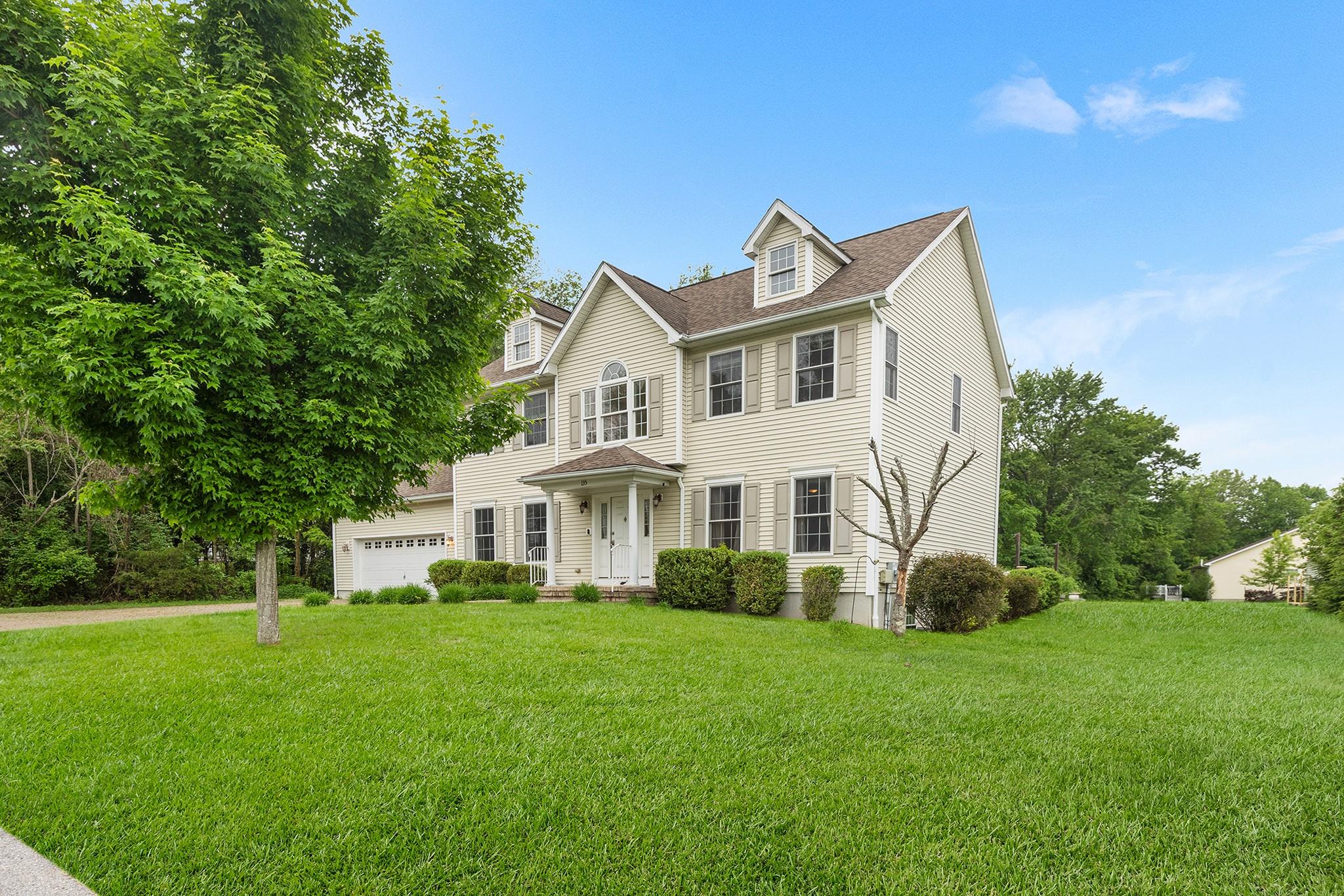 135 Ray Boulevard, Poughkeepsie, New York image 3
