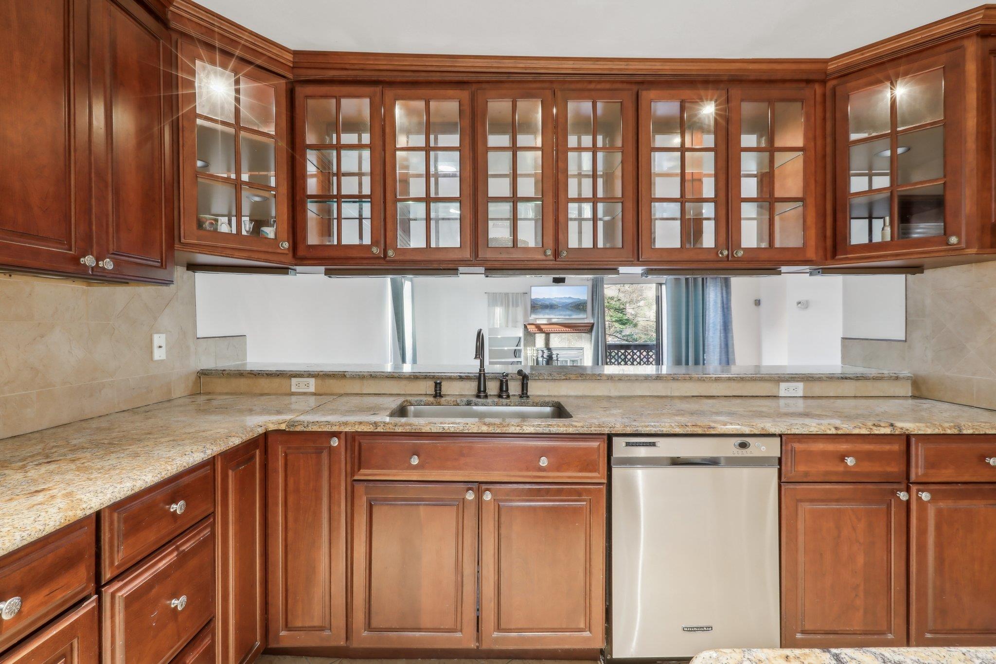 74 Pheasant Run, Millwood, New York image 20