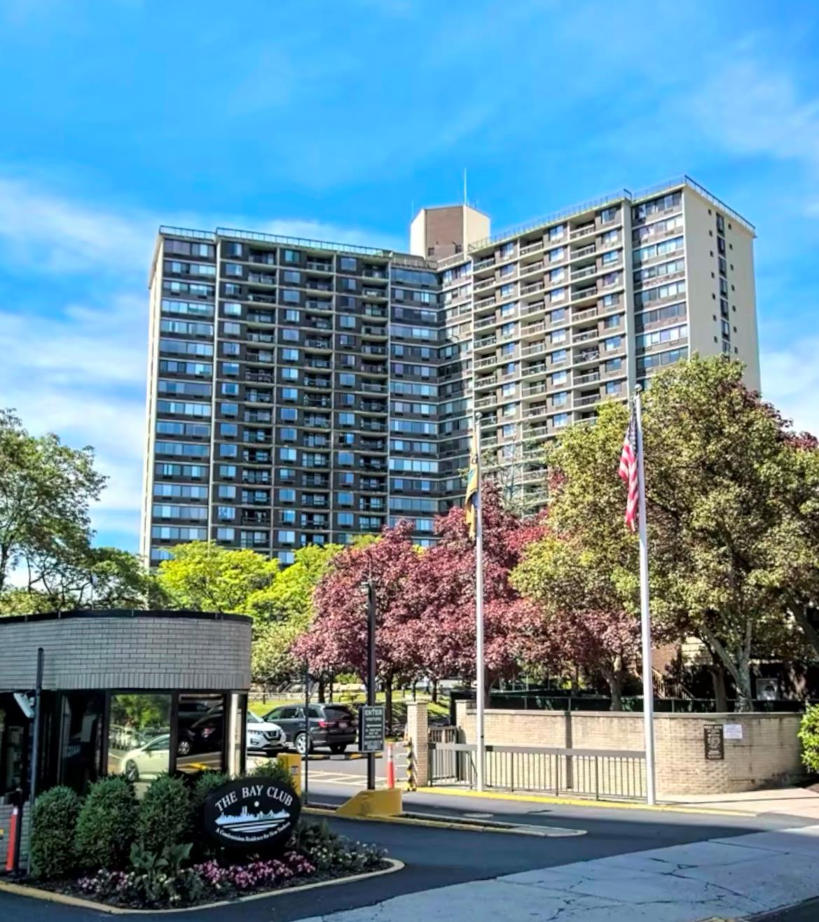 1 Bay Club Drive Club Drive Avenue #1U, Bayside, New York image 1