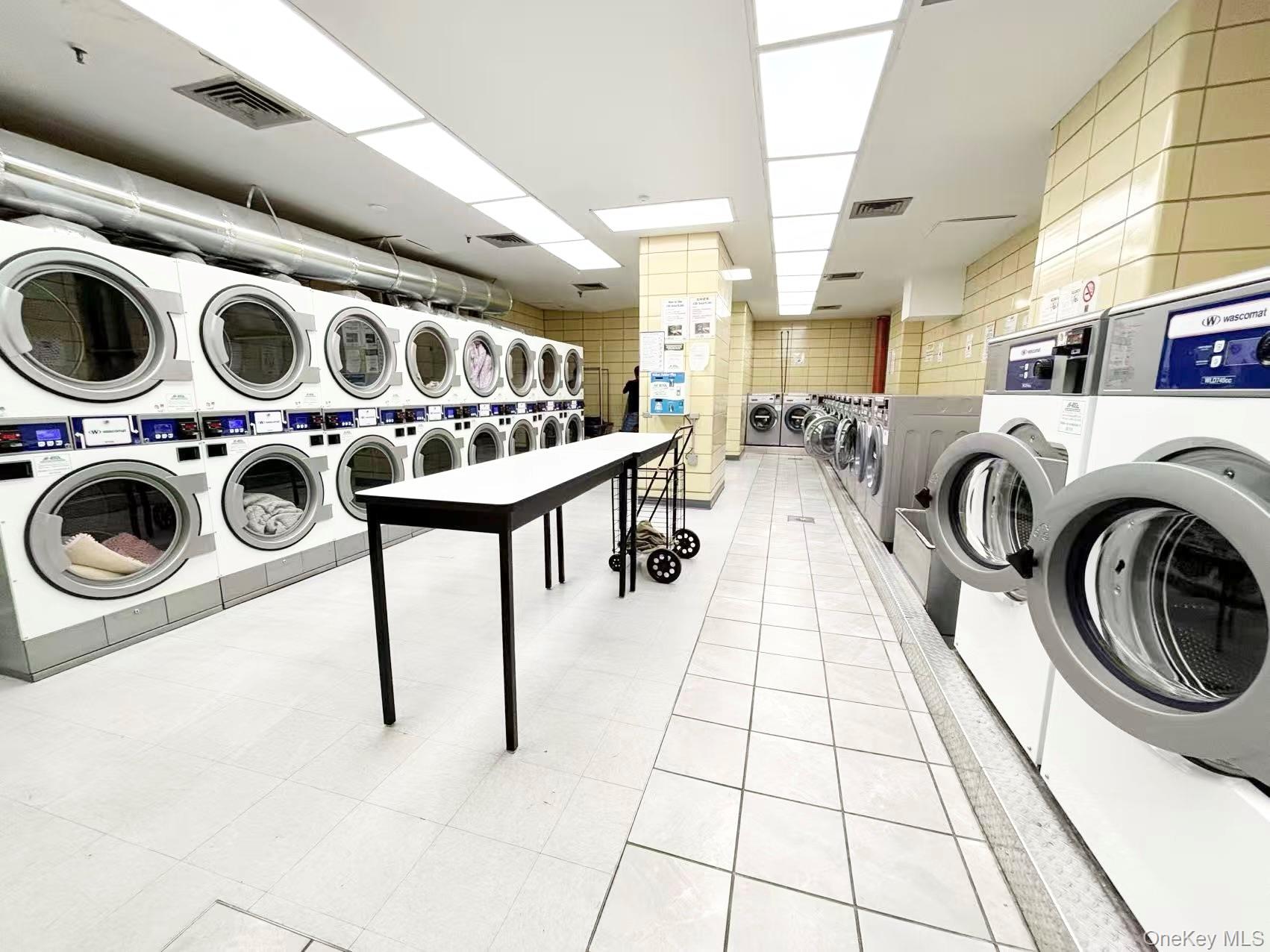 4140 Union Street 17-A