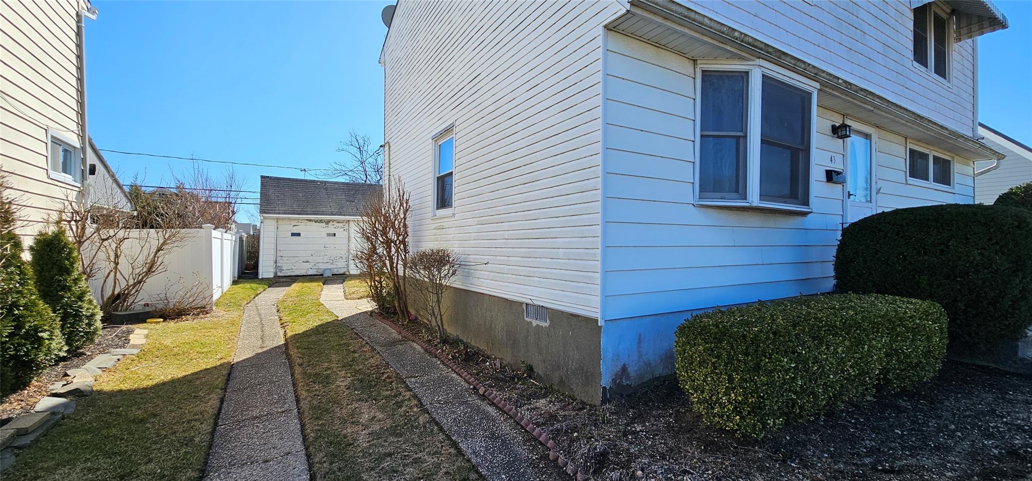 43 Tyler Street, Freeport, New York image 3