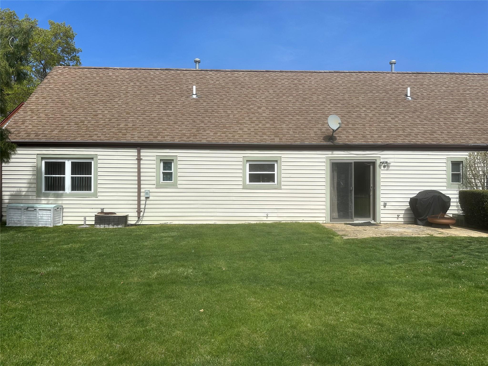 603 Lake Court #603, Middle Island, New York image 25