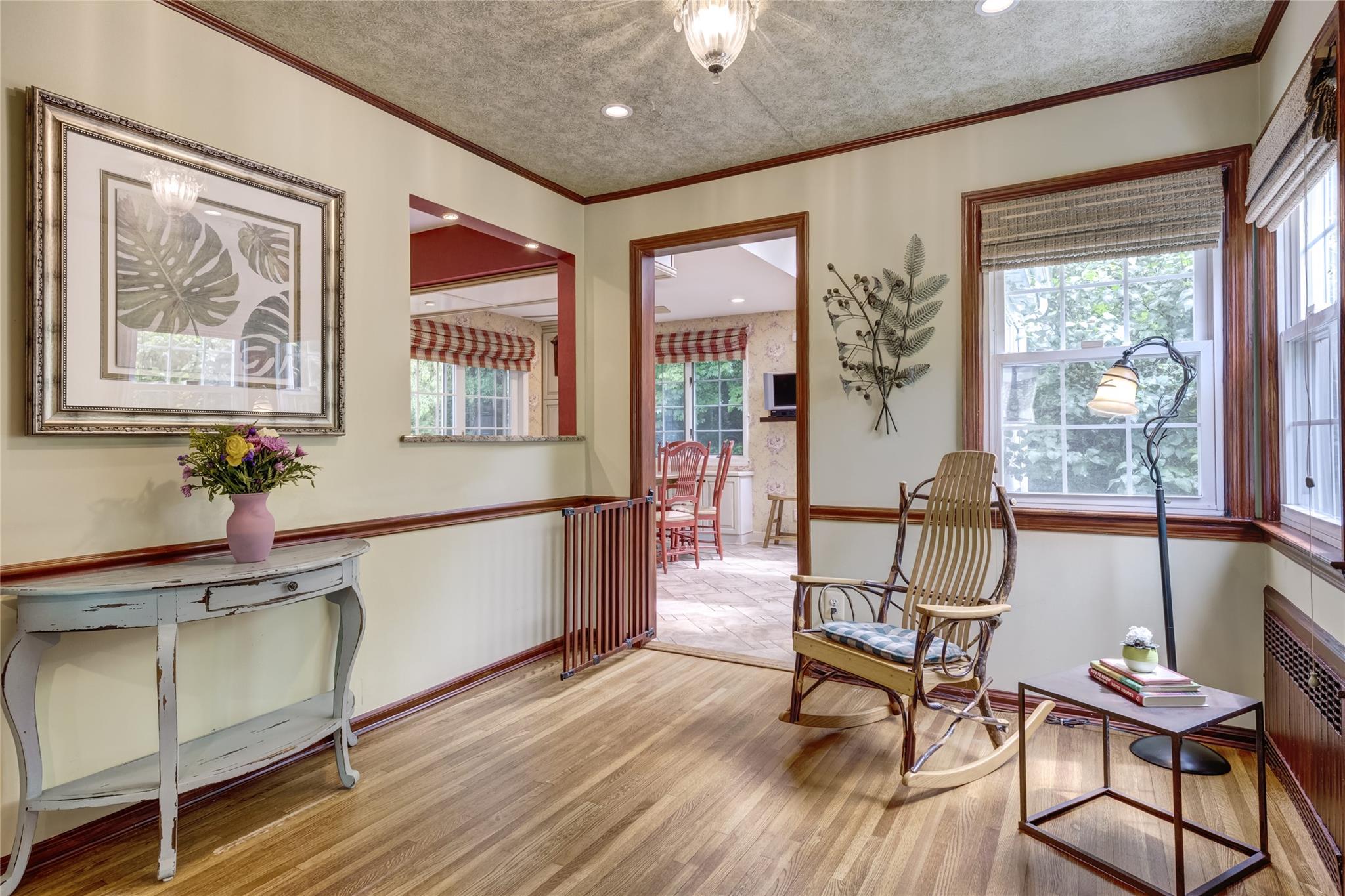 21 Pepperday Avenue, Port Washington, New York image 7