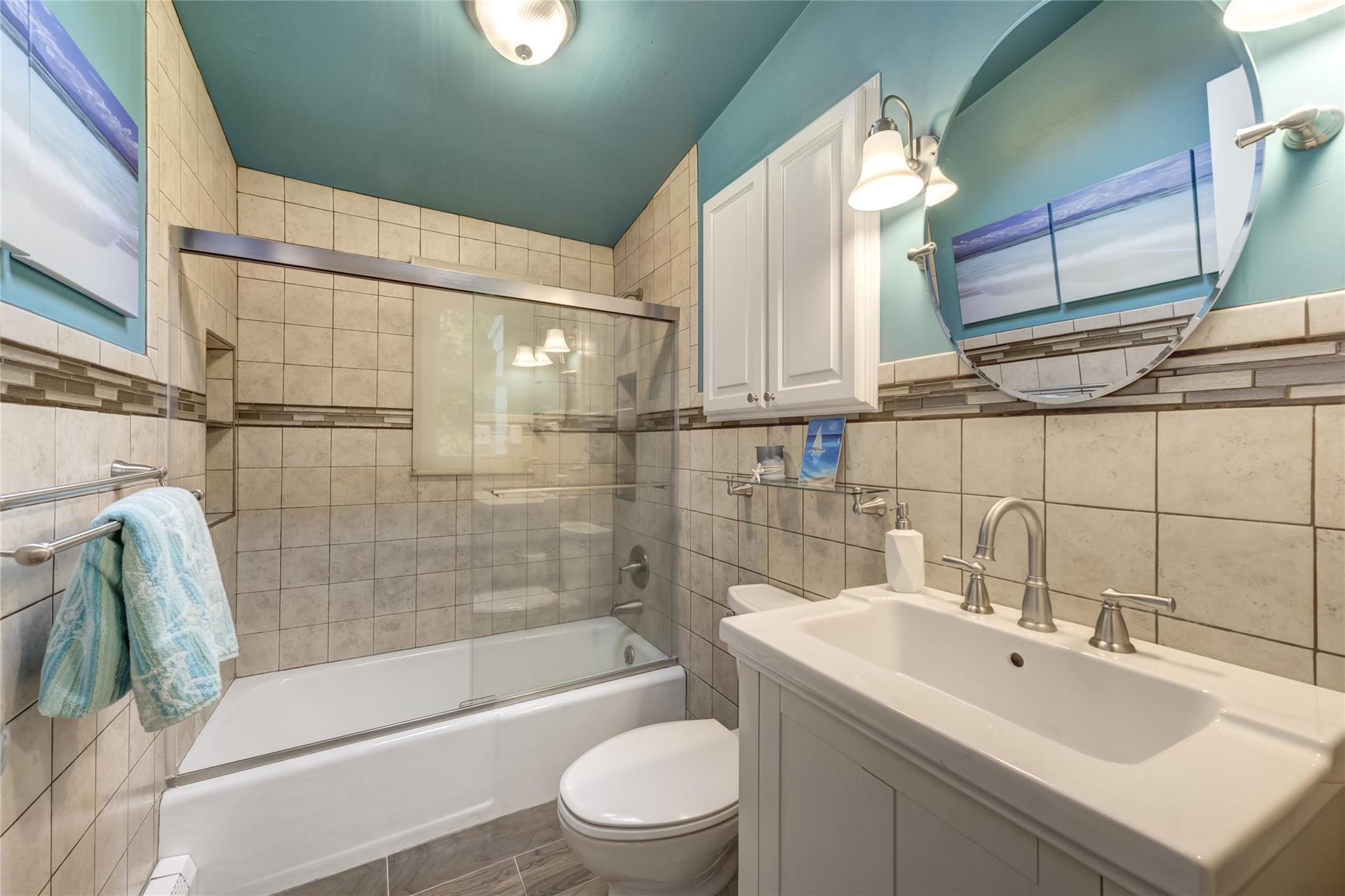 21 Pepperday Avenue, Port Washington, New York image 22