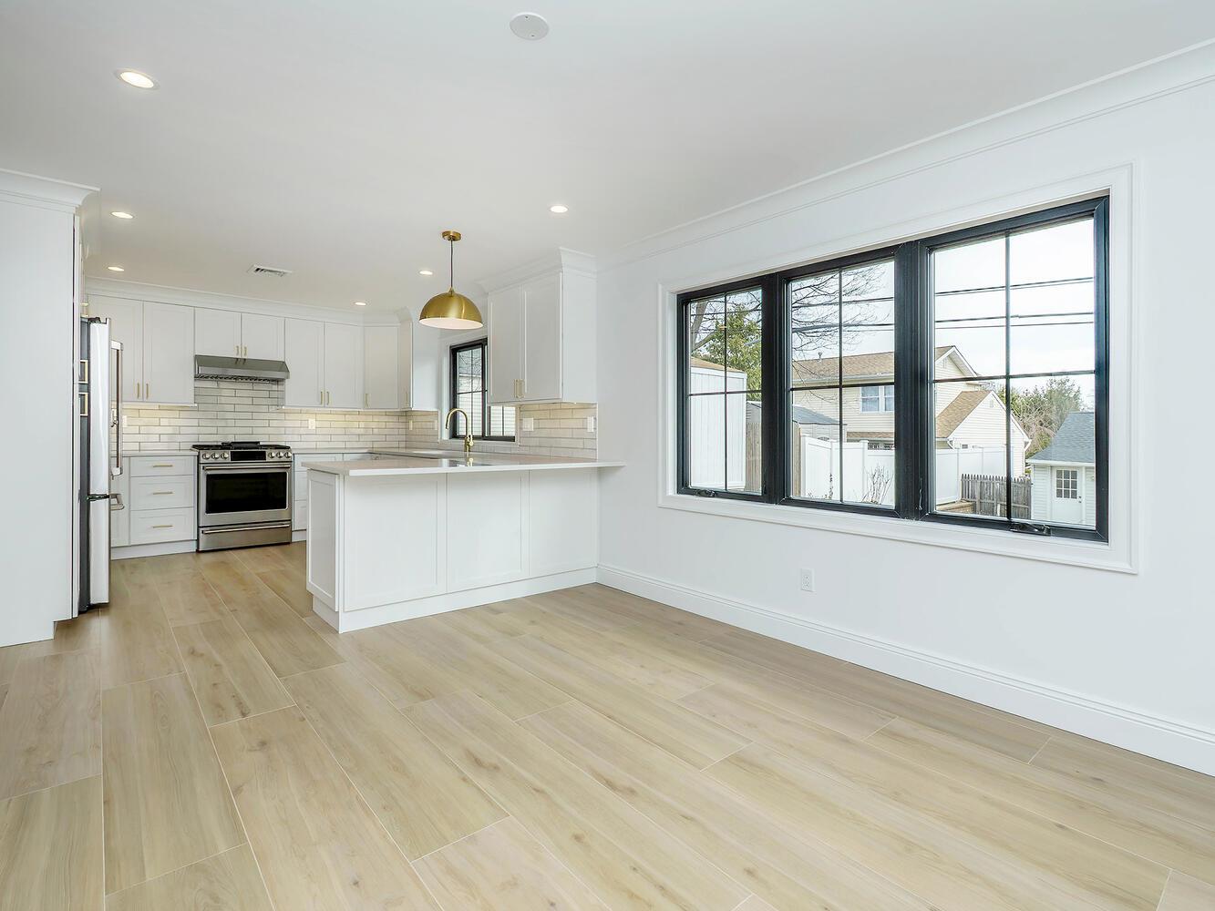 65 East Avenue, Glen Cove, New York image 7