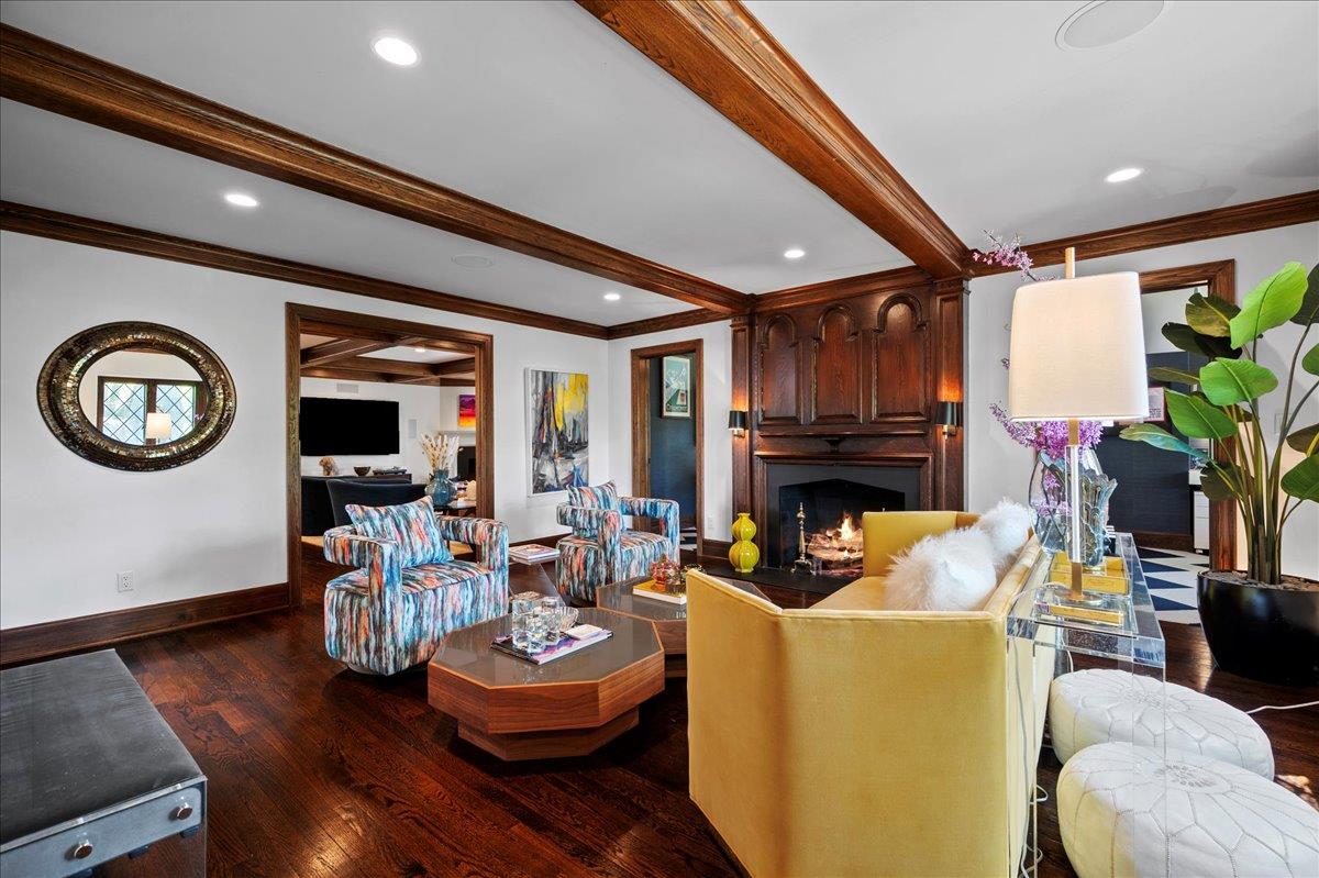 6 Shore Drive, Larchmont, Florida image 6