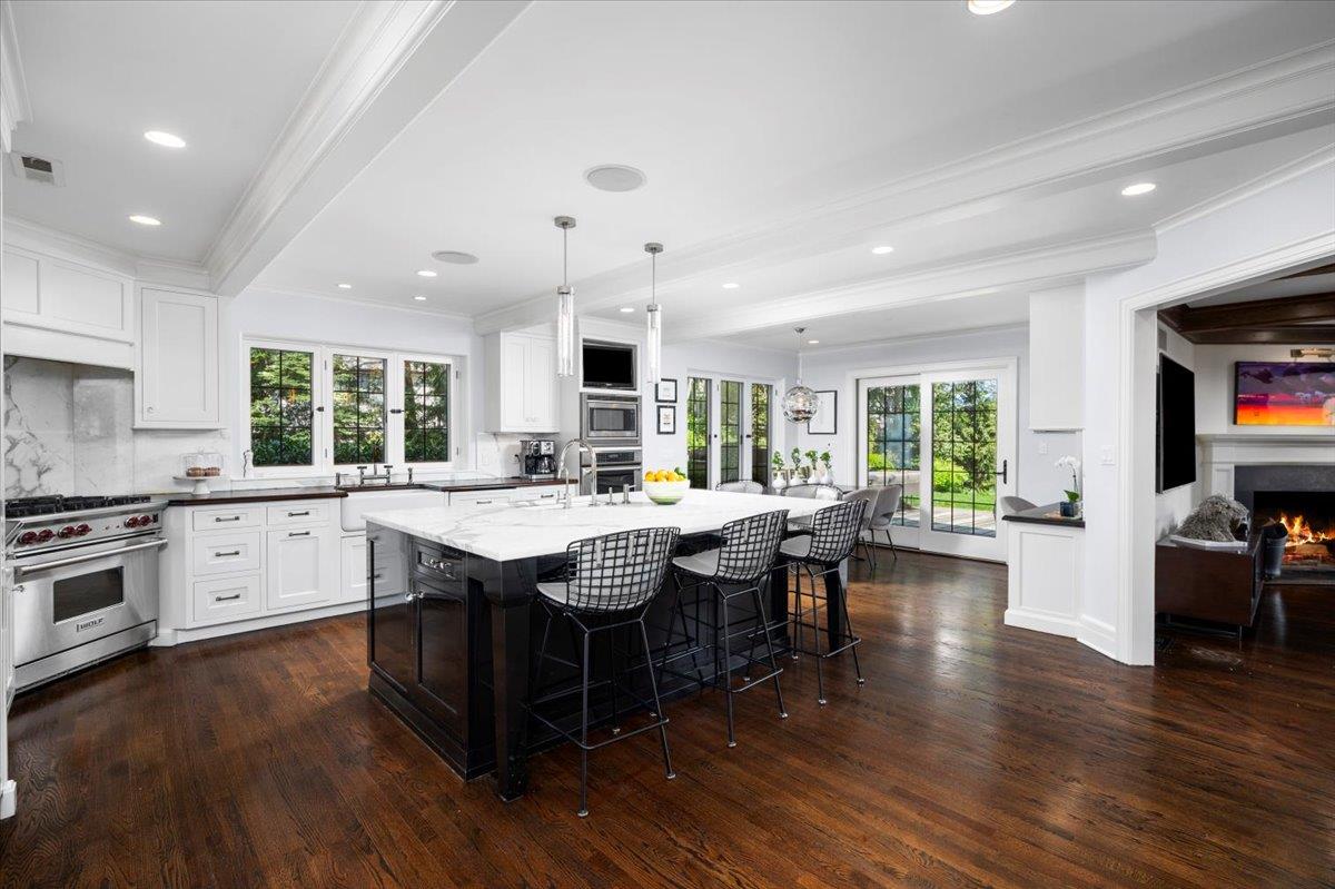 6 Shore Drive, Larchmont, Florida image 7