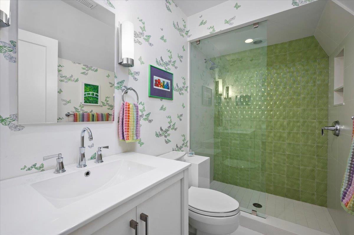6 Shore Drive, Larchmont, Florida image 33