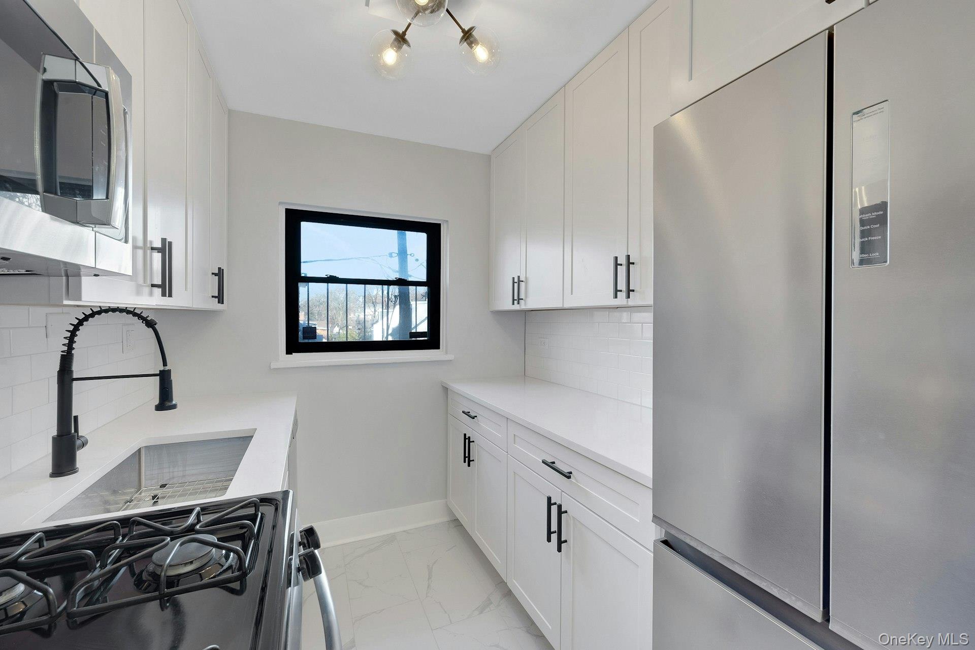 64 Kensington Road 1B