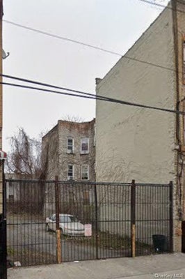 653 WARWICK ST, BROOKLYN, NY 11207 - Image d55c4e27d99ec5c185293849924e1e43/2218090409