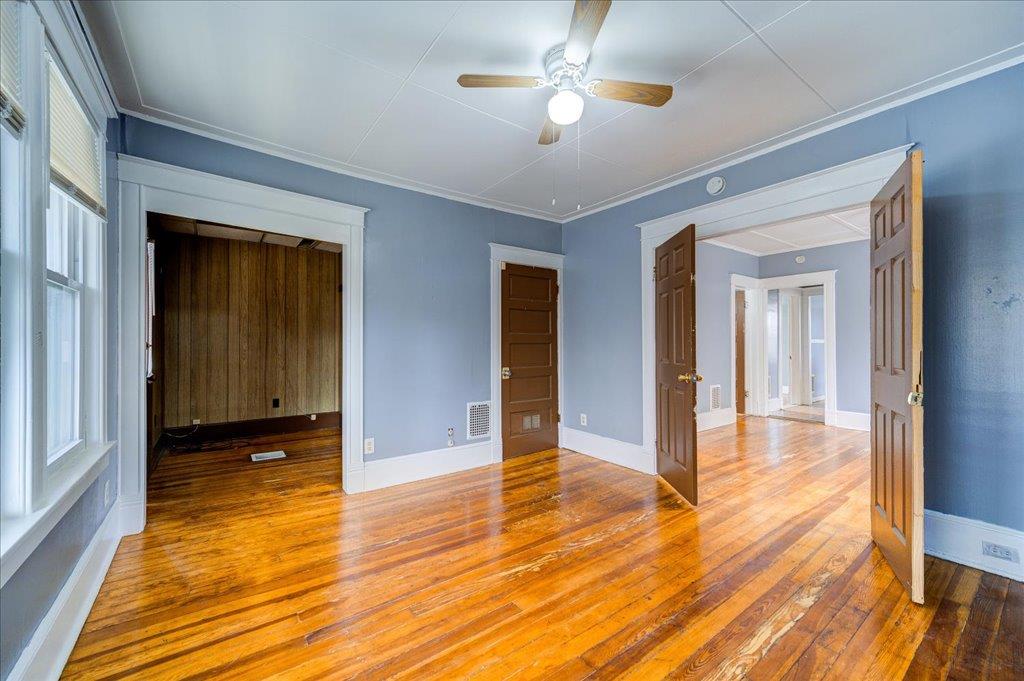 Poughkeepsie, New York 12601, United States, 4 Bedrooms Bedrooms, ,2 BathroomsBathrooms,Residential,Active,138248