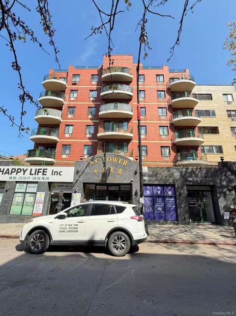 Homes For Sale - 142-21 37th Avenue #5B<br/> Flushing, NY 11354