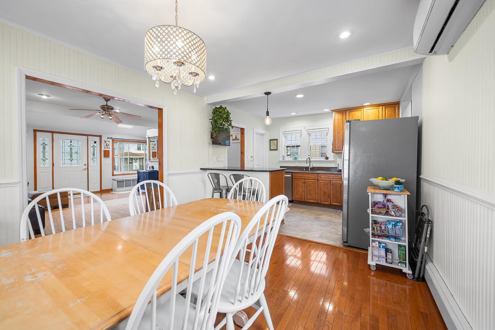 15 Leach Street, Lynbrook, New York image 14