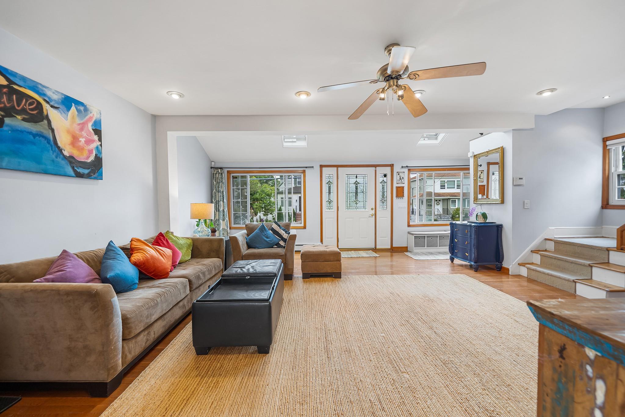 15 Leach Street, Lynbrook, New York image 13