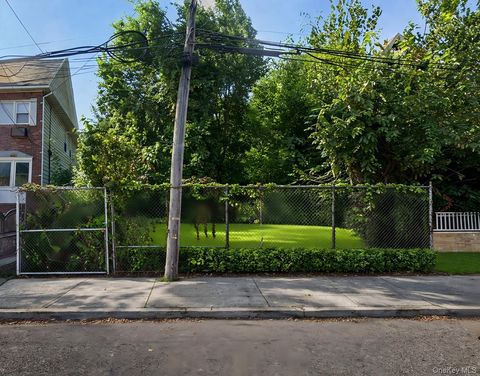 7110 52nd Avenue Maspeth NY 11378