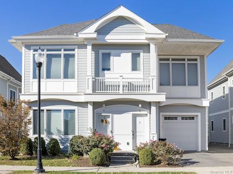 11 island point Bronx NY 10464