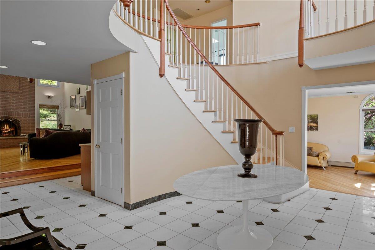 4 Pine Glen Drive, Blauvelt, New York image 8